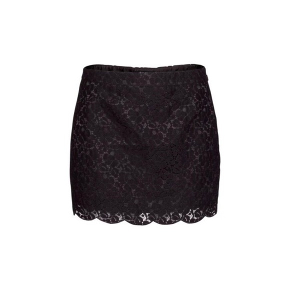 Aritzia Dresses & Skirts - *SALE* Aritzia black lace skirt